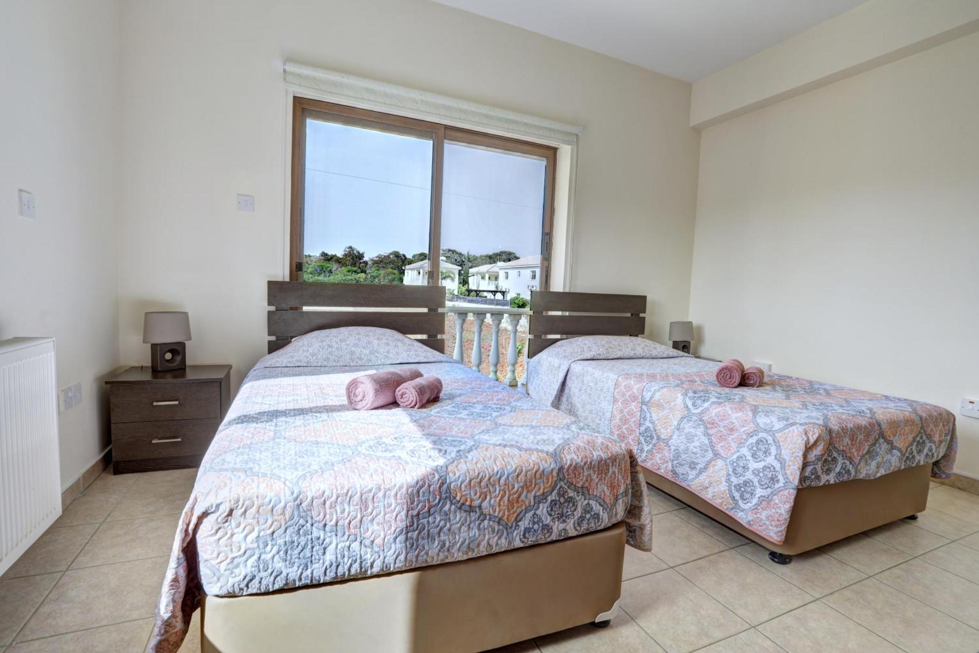 Villa Eva Айя Напа Екстериор снимка